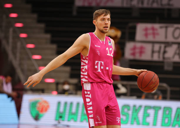 曝光都伴随 曝光都伴随