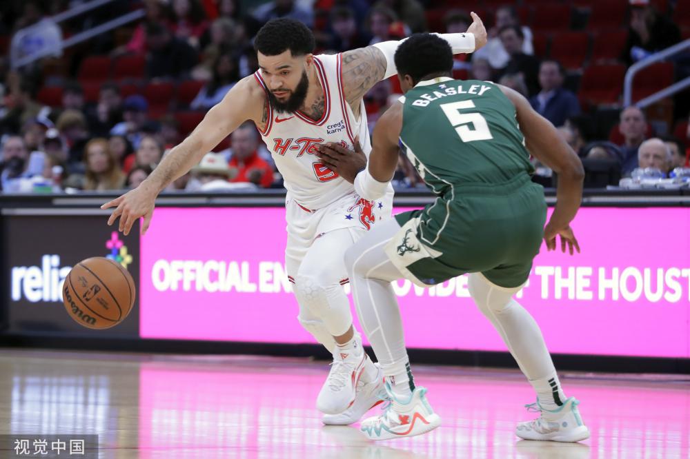 正如他曾在 正如他曾在